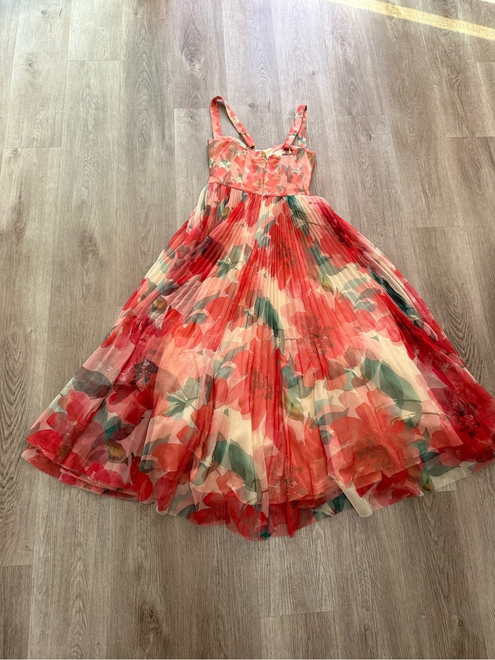 hutch macclare red & green floral print pleated tulle maxi gown dress size 2 - Picture 3 of 5